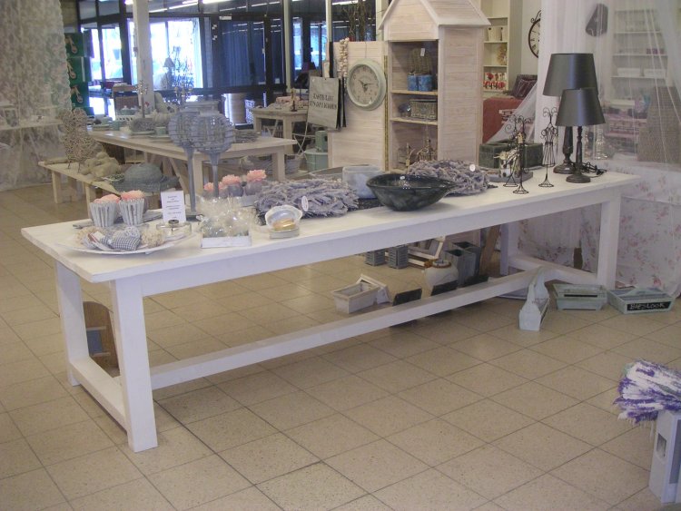 Verst verschil pomp Langetafel.com , Wittetafel Lange Witte tafel Kloostertafels,  woonkeukentafels